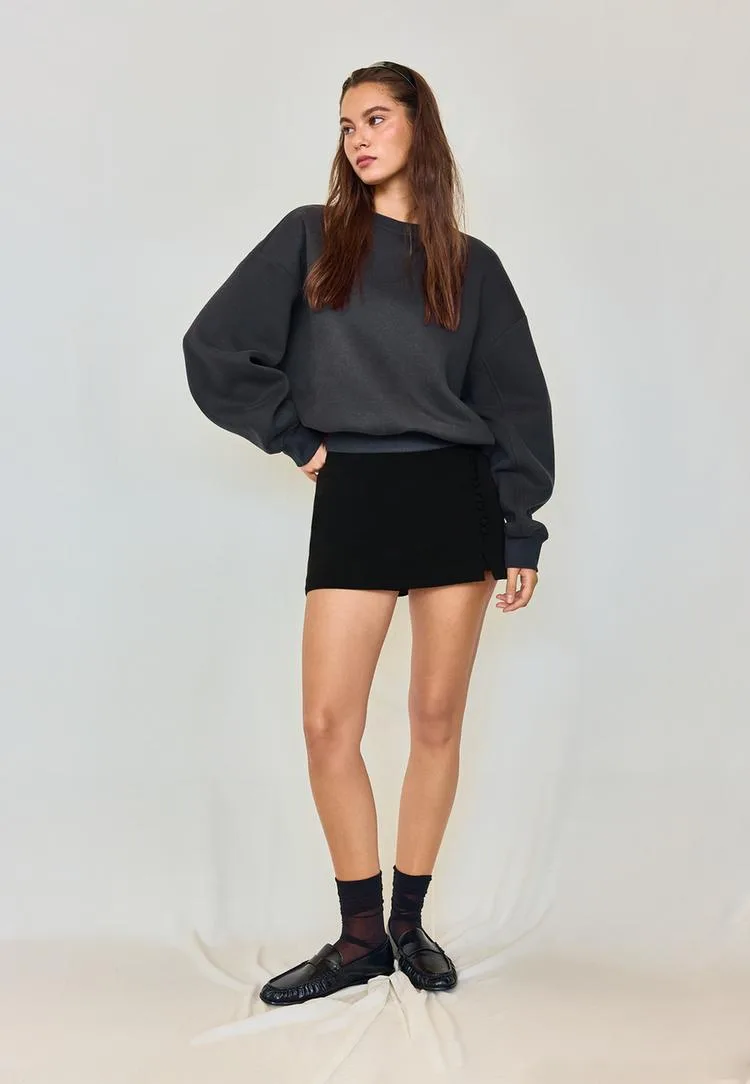 Basic-Sweatshirt Dunkelgrau S - Stradivarius - FashionsVida
