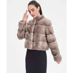 Chaqueta de pelo de mujer corta de visón