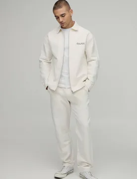 Herren Strukturiertes Köper-Set Mit Regulärem Reißverschluss-Überhemd Und Gerader Hose Ecru Größe XS - boohooMAN - FashionsVida