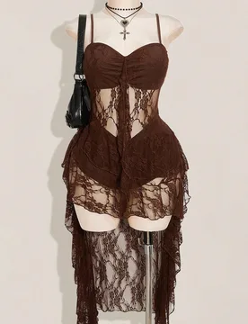 Vestido de tirantes con volantes, escote en V, negro, con parte delantera corta y parte trasera larga para tallas grandes, vestido sexy con volantes e - Shein - FashionsVida