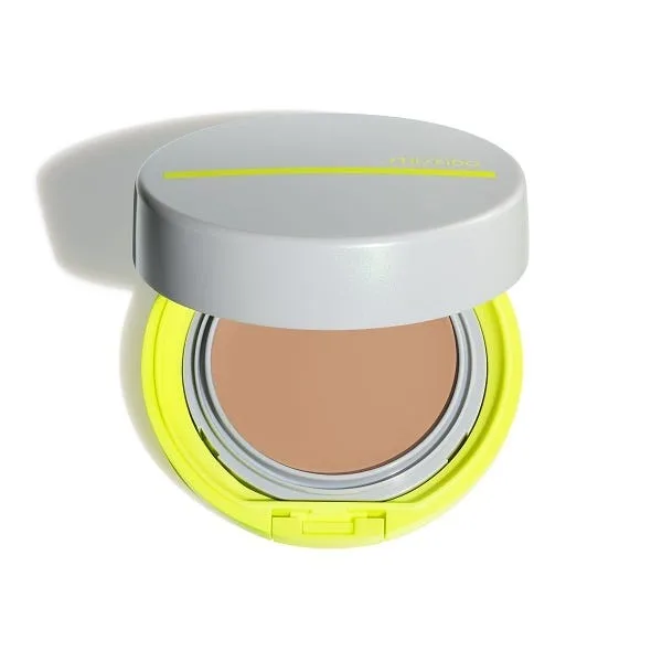 Sports Bb Compact Spf 50 Medium dark - Shiseido - FashionsVida