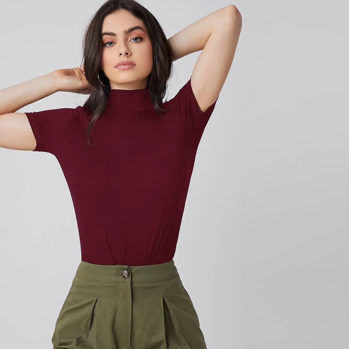 Top de cuello cisne unicolor L - Shein - FashionsVida
