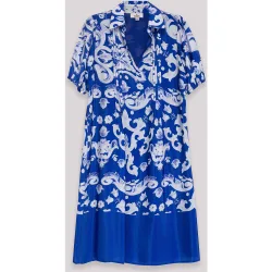Vestido corto estampado de manga corta