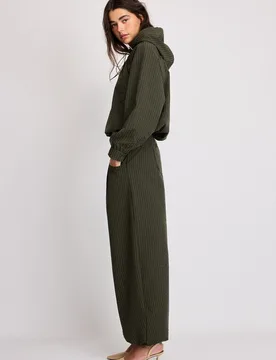 Karierte Parachute-Hose Khaki XL - Stradivarius - FashionsVida