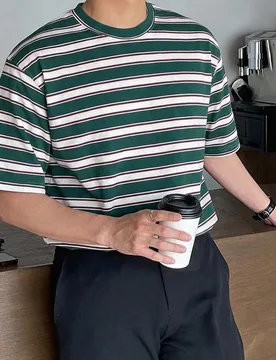 Camiseta de manga corta a rayas de colores para hombres, camisetas gráficas de verano para hombres L - Shein - FashionsVida
