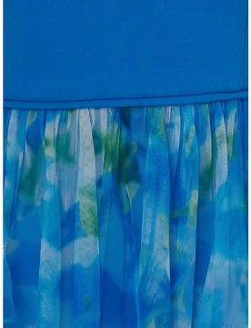 Vestido con escote asimétrico y falda floral - Adrianna Papell - FashionsVida