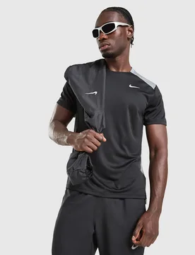 Mens Maglia Miler 1.0 - Nero, nero nero Uomo taglia M - Nike - FashionsVida