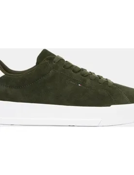 Zapatillas de ante con suela blanca - Tommy Hilfiger - FashionsVida
