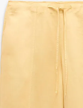 Pantalones anchos de mujer con cintura elástica en liso - Parfois - FashionsVida