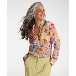 Camisa de mujer estampada ajuste regular con botones