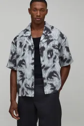 Herren Oversized Boxy Shirt mit Trippy-Print Black Größe Medium