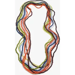 Collar corto doble con cuentas decorativas