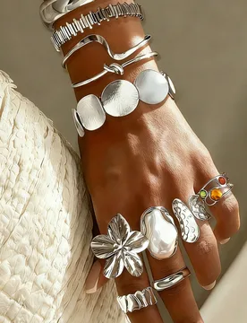 Set de 11/6/5 piezas de pulsera y anillo de mujer con diseño de flor y perla, estilo vintage elegante y casual, adecuado para uso diario, fiesta y va - Shein - FashionsVida