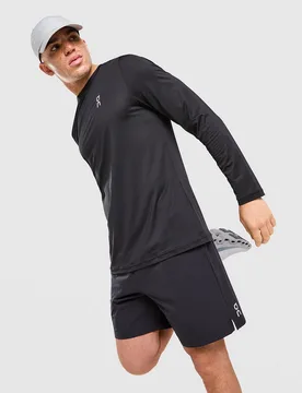 Core Long Sleeve T-Shirt - Herren, Schwarz - male - Size: S - ON Running - FashionsVida