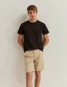 Camiseta básica de hombre en algodón de color negra - Lion of Porches - FashionsVida