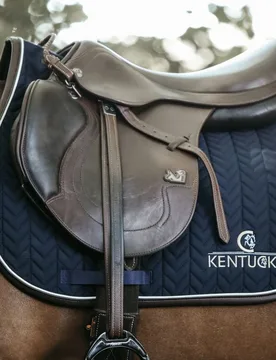 Schabracke LEATHER FISHBONE JUMPING marineblau - Kentucky Horsewear - FashionsVida