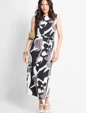 Women's Abstract Belted Maxi Dress in Black Size: 8 - Black - Size: 8 - Wallis - FashionsVida