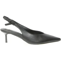 Zapato destalonado tacón bajo