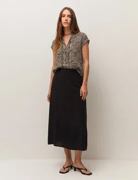 Falda larga fluida con el cierre de cremallera invisible en el lateral - System Action - FashionsVida