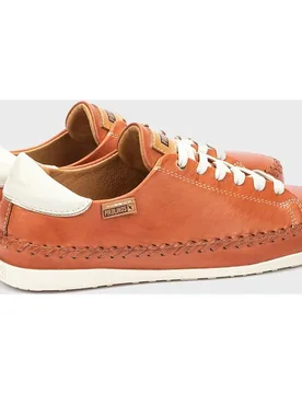 Zapatillas de mujer de piel con cordones - Pikolinos - FashionsVida