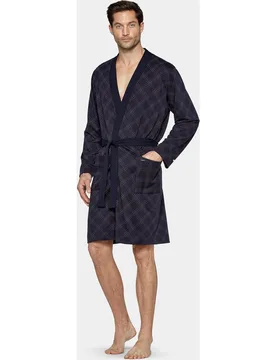 Bata de hombre a cuadros en - Impetus - FashionsVida