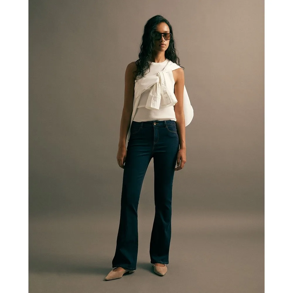 Sfera - Jeans corte bota tiro alto - Sfera - FashionsVida