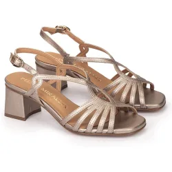 Sandalias de tacón de mujer con hebilla