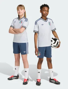 Short Away Italia 26 per bambini e bambine 9-10A Night Marine - Adidas - FashionsVida