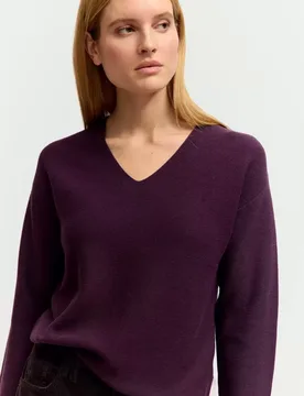 XL Oversized V-Neck Pullover female - XL - FashionsVida