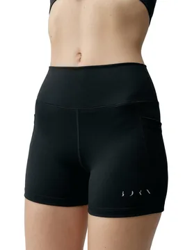 Pantalón corto de mujer Eider Living Yoga - Born - FashionsVida
