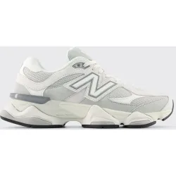 Zapatilla Casual de Mujer 9060