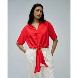 Camisa de mujer en lightdenim con lazo en el dobladillo