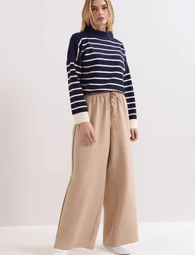 Women's Wide Leg Stripe Detail Skye Trousers in Light Beige Size: 14 - Light Beige - Size: 14 - Phase Eight - FashionsVida