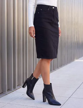 Denim Stretch A-Line Skirt Black female - Roman - FashionsVida