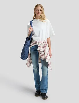Jessica Low Rise Bootcut Flap Pocket Jean Flowing River Größe 27x31 female - Lee - FashionsVida