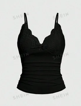 Camiseta de tirantes de encaje con lazo decorativo, ajustada y fruncida para mujer, para salir de noche y uso diario, negra, de verano, sexy y elegant - Shein - FashionsVida