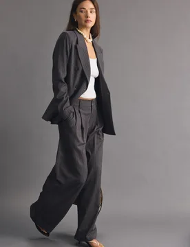 Gestreifte Wide-Leg-Hose Grau 44 - Stradivarius - FashionsVida