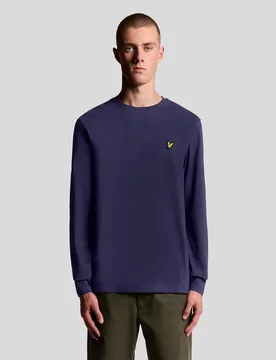 Men's Long Sleeve Cotton T-Shirt in Navy - Lyle & Scott - FashionsVida