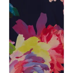 Mono de mujer floral con escote en pico
