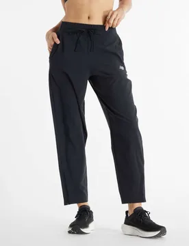 Woven Lightweight Running Pants Black female - New Balance - FashionsVida