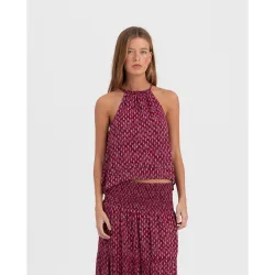 Top de mujer con escote en pico y lazada el cuello