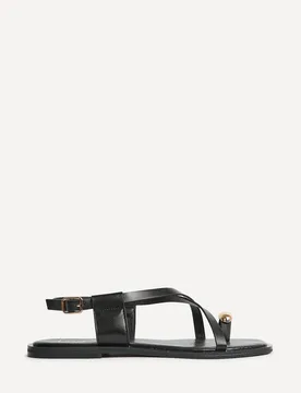 Women's Mist Black Toe Ring Flat Sandals Size: 5-Standard Fit - Black - Size: 5-Standard Fit - Linzi - FashionsVida