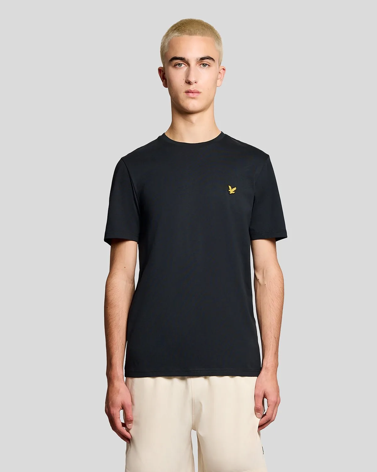 Men's Sports T-Shirt in Navy - Lyle & Scott - FashionsVida