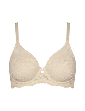 Sujetador con aros AMOURETTE CHARM creamy dream crema 95B - Triumph - FashionsVida