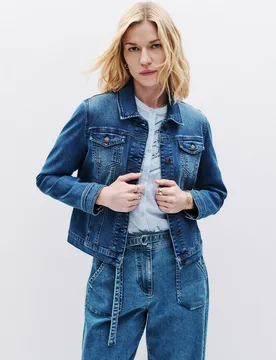 Cazadora de mujer vaquera de corte entallado - Caroll - FashionsVida