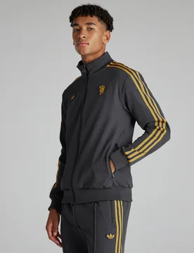 Manchester United Terrace Icons Track Top S - Adidas - FashionsVida