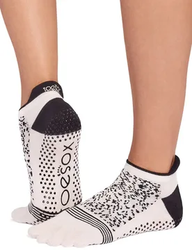Chaussettes Full Toe Low Rise Tec Pilates Grip Bone EU 36-38 1/2 - ToeSox - FashionsVida