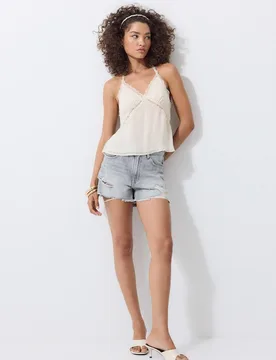 Neckholder-Top mit Spitzendetail Ecru M - Stradivarius - FashionsVida