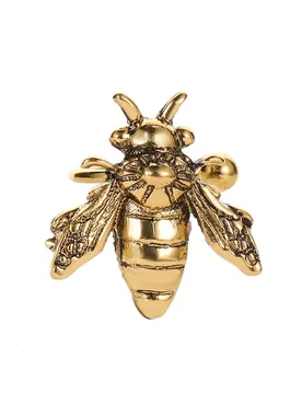 Punk Little Bee Earrings for Women Exaggerated Vintage Bee Charm Clip Earrings Jewelry Accessories Halloween Gifts 2024 Trend - Aliexpress - FashionsVida