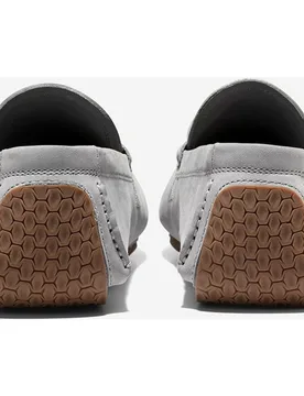 Mocasin tipo driver de hombre confeccionados en piel - Cole Haan - FashionsVida